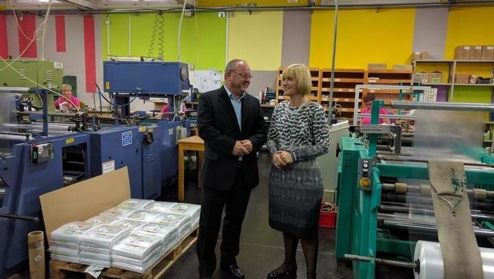 Piskarjeve biorazgradljive vrečke za globalni trg